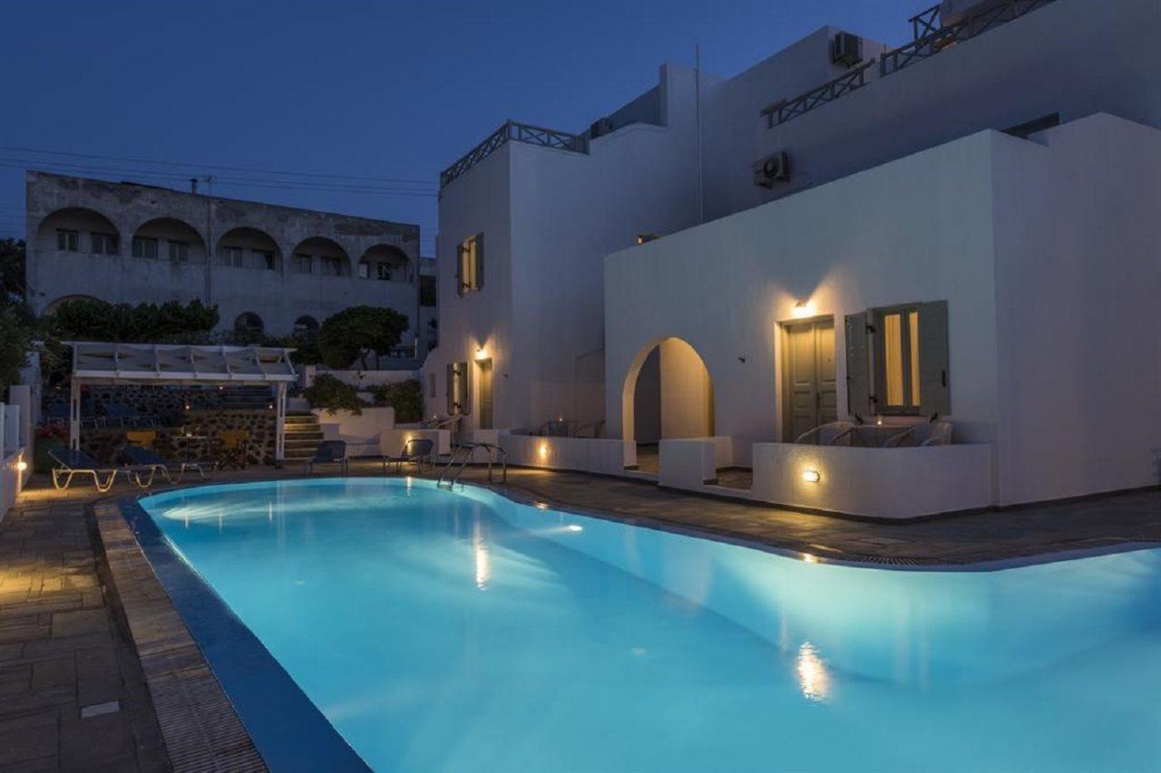 Hotel Nissos Thira 2*