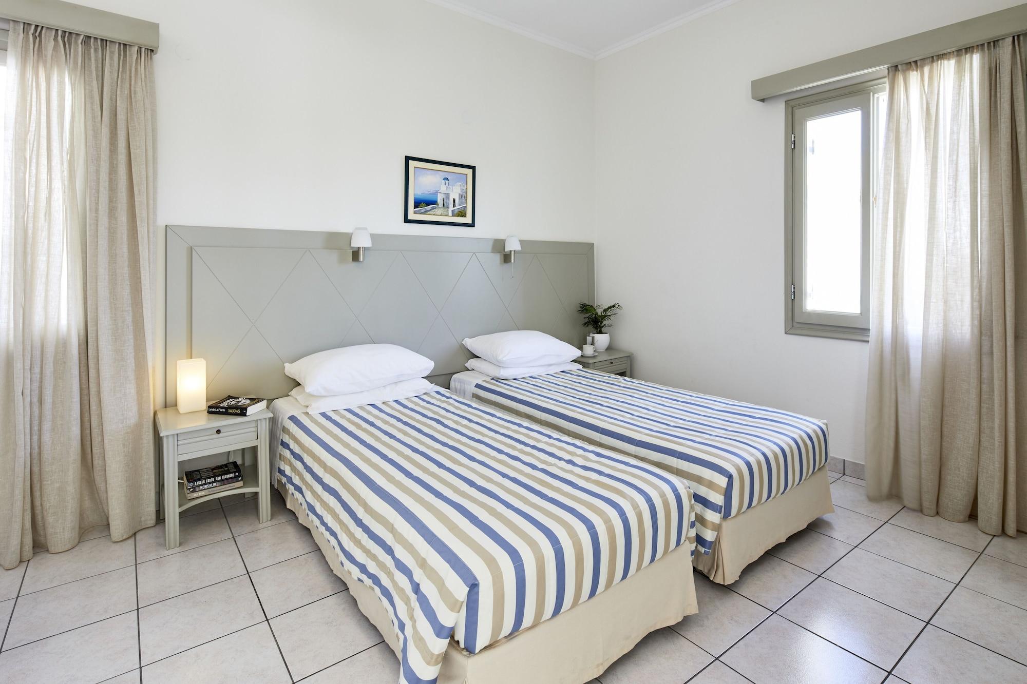 Nissos Thira 2* Fira (Santorini)