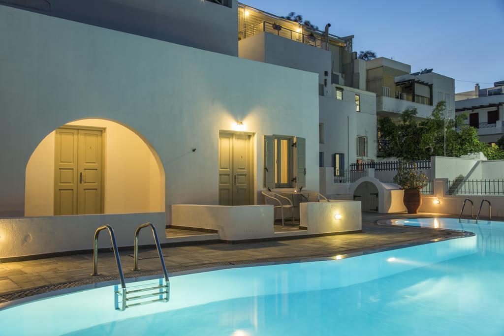 Nissos Thira Fira (Santorini)