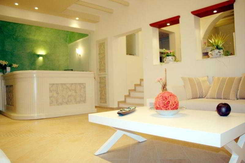 Nissos Thira Hotel 2*